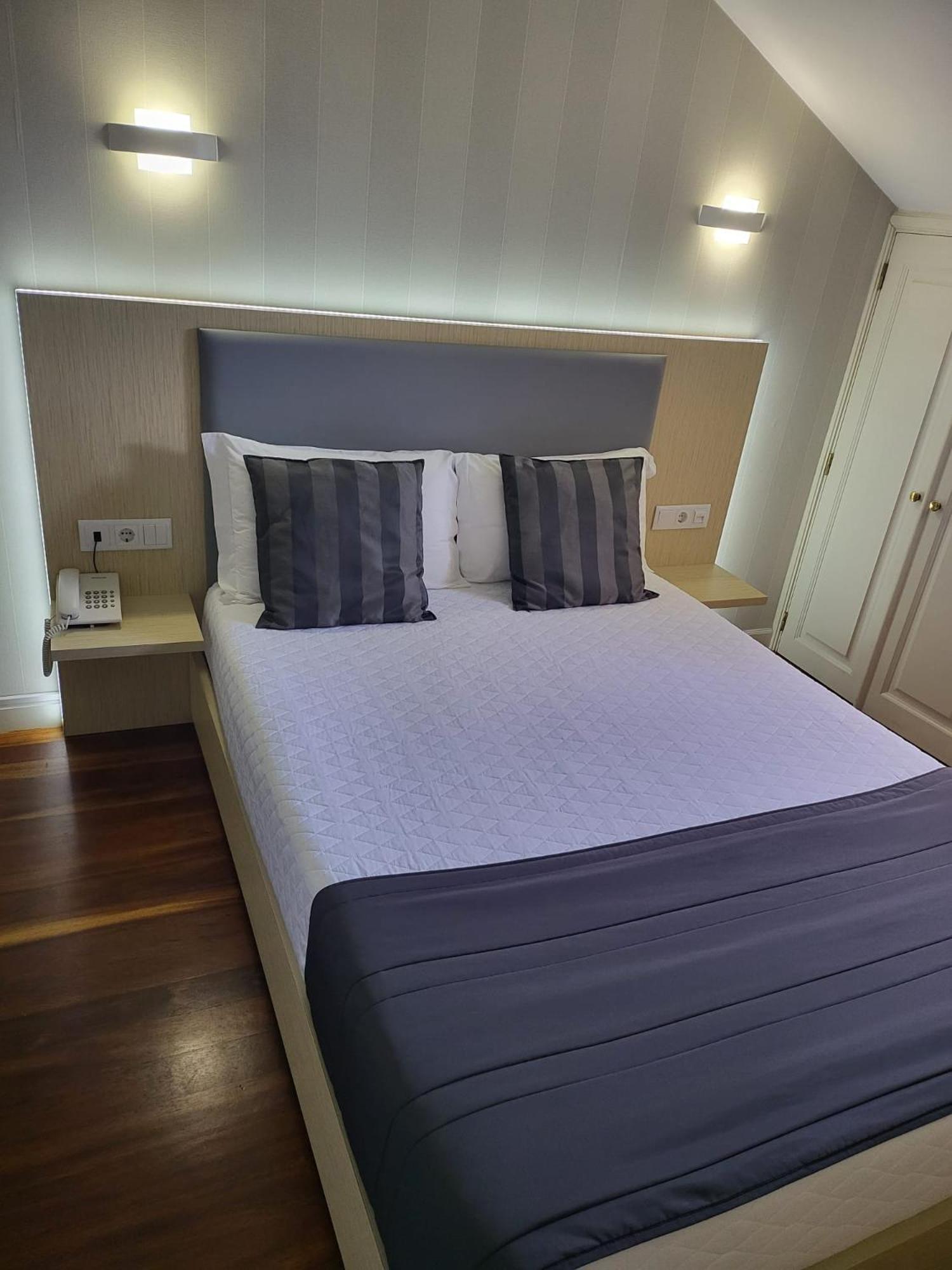 Hotel Residencial Dora บรากา ภายนอก รูปภาพ