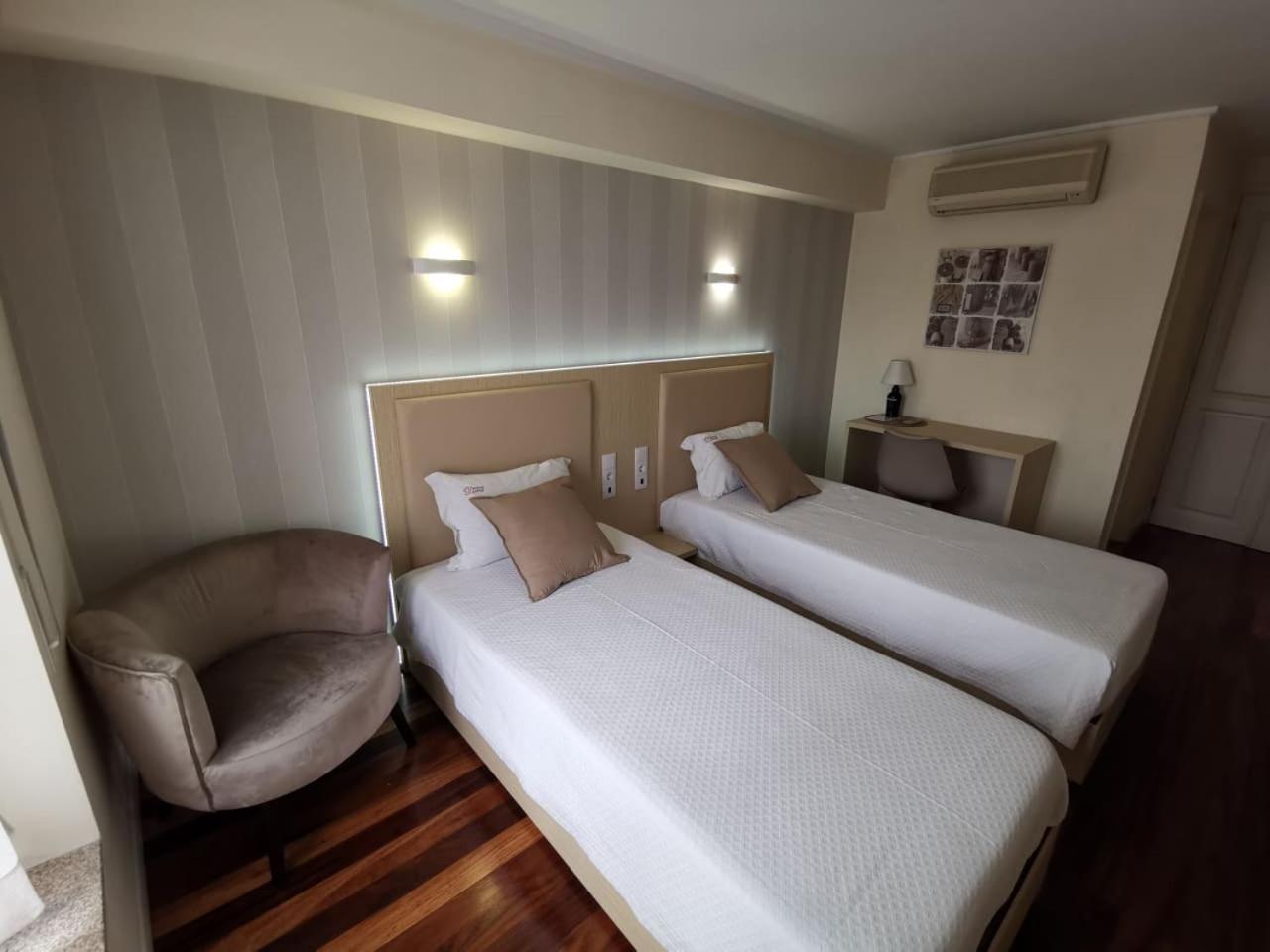 Hotel Residencial Dora บรากา ภายนอก รูปภาพ