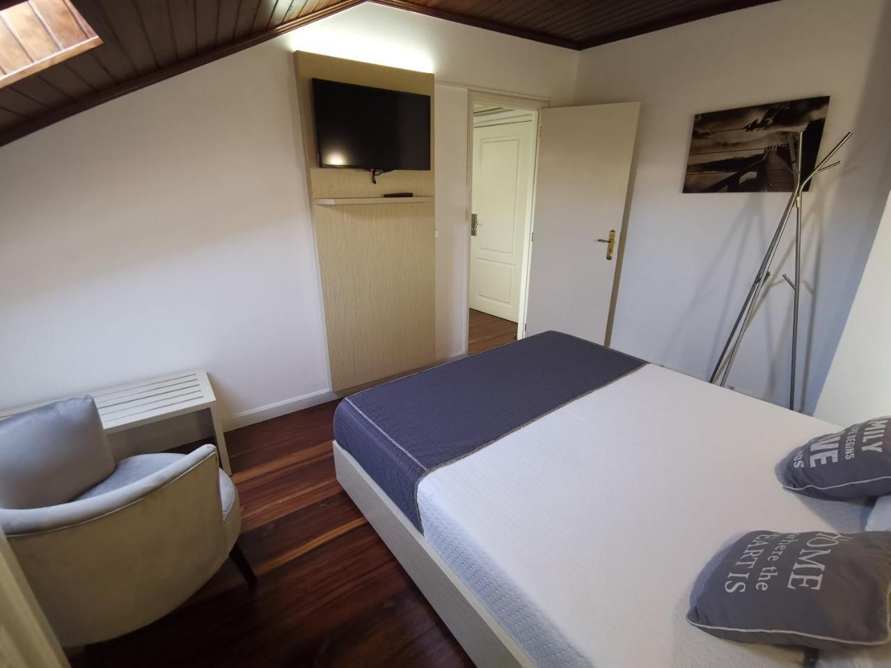 Hotel Residencial Dora บรากา ภายนอก รูปภาพ
